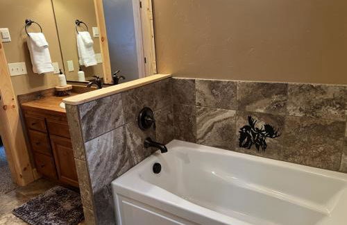 Lakeside, Hot Tub Theater Room - Foto 21