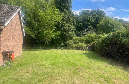 Luxury 2 Bedroom Norfolk Retreat-Private Hot Tub - Foto 21