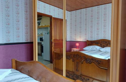 Maison spacieuse avec jardin, BBQ, table de ping-pong, proche commerces, pour 9 personnes et bébés - FR-1-581-96 - Foto 24