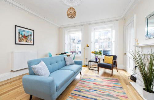 2 bedroom apartment on Peebles High Street - Foto 10