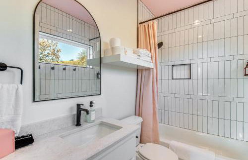 Walk to Lake Home with Game Room in Medicine Park! - Photo 23