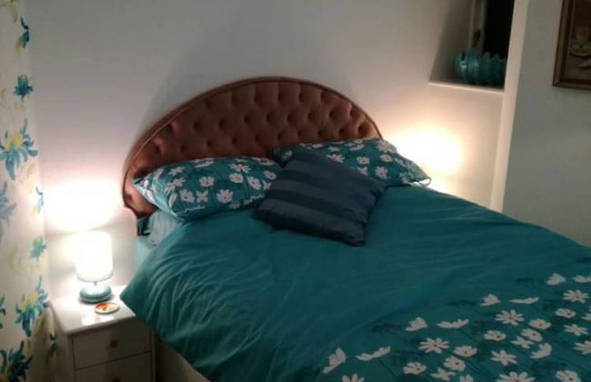 Flat - Sleeps 4 - Parking - Close to Airport - Foto 2