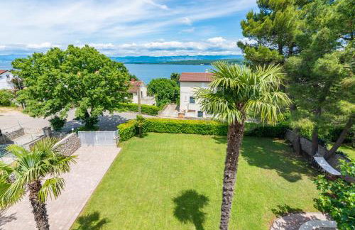 Private holiday house Villa SoulSet with garden and Pool Near Beach in Malinska, Krk - Foto 67