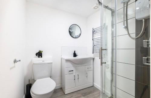 Large One Bedroom Apartments Southsea Sleeps 3 - Free Parking - Foto 25