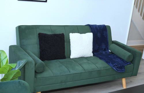 Tranquil Stays at 3 bedroom House in Dagenham - Foto 9