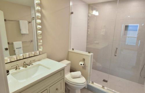 Private beach Stunning views Pool and Tennis - Foto 21