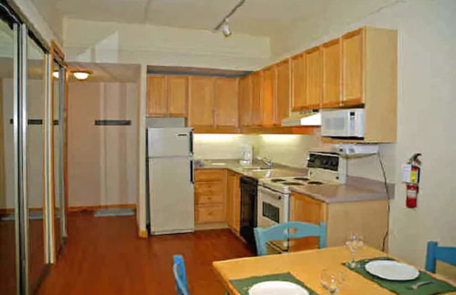 Royal Harbour Resort - Photo 8