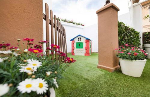 Family Century House with terrace and parking - Foto 8