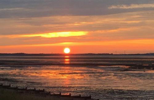 Brand New, Stunning Beachside House - Foto 3