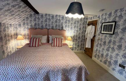 Elegant Number Two - Photo 30