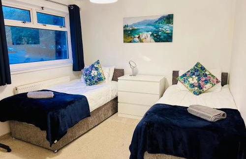 3 Bedroom House - Photo 17