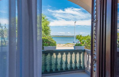 Awesome Apartment In Raslina - Foto 3