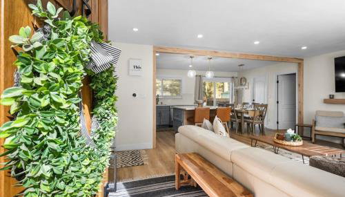 Luxury Hyatt Oasis 3 Bedrms 1 Bath SFH for Fun Ski home - Foto 3