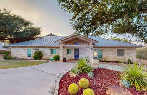 Spacious Beautiful Home with Full Kitchen, Balcony and Patio, Next to Golf Course - Foto 1