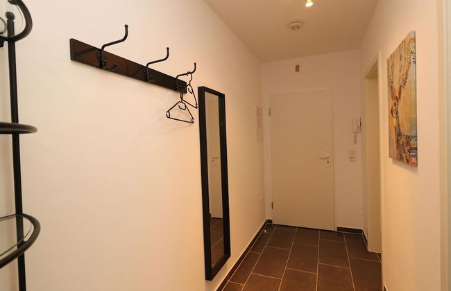 Stylish Apartment With Terrace - Photo 29