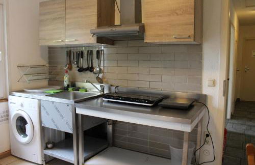 Bungalow 1 - 4-Raum-Wohnung mit Küche und 2 WC Duschen in Ohrdruf-Crawinkel - Photo 13