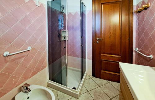 Appartamento Trilocale vicino al centro di San Teodoro - Foto 13