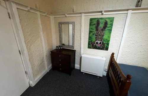 Ground Floor Cute & Cozy - 1 Person Studio - South Pier - Foto 11