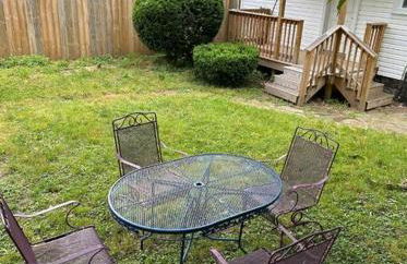 Charming 2BR Home with Office - Photo 6