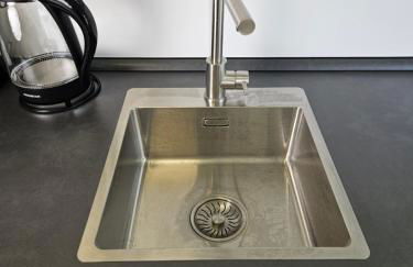 Modern Homes - Voll ausgestatte Wohnung - Balkon - Hotelbetten - 4K TV - WLAN - Foto 70