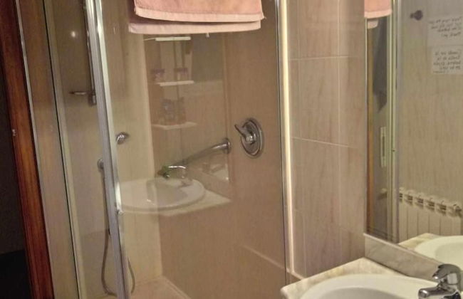 12 Octubre Residence - Photo 37