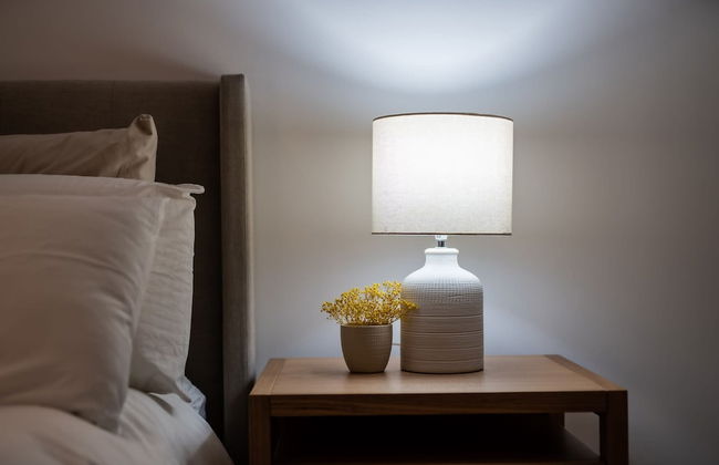 Hamptons Inspired Luxury - Photo 34