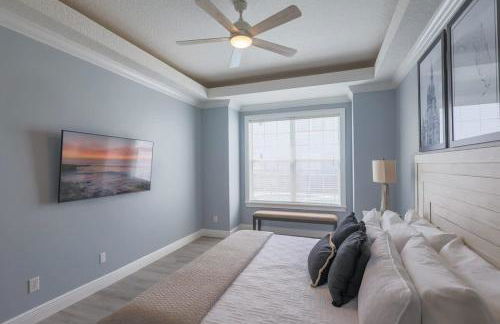 Luxurious Pool Home Overlooking Golf Course - Foto 11