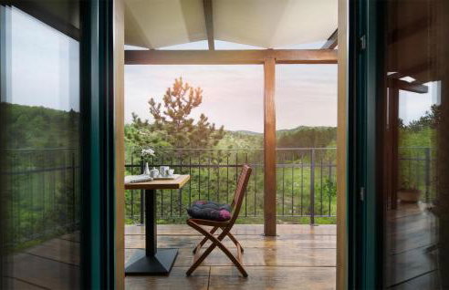 Pet Friendly Home In Trviz With Wifi - Photo 7