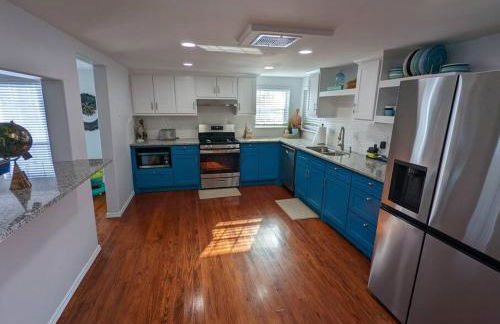 5/3 with a heated pool 2 min from beach, updated - Foto 41