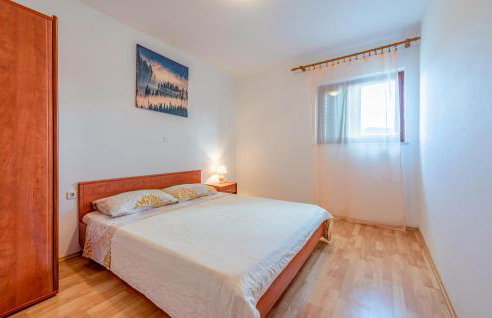 1 Bedroom Gorgeous Apartment In Kustici - Foto 7