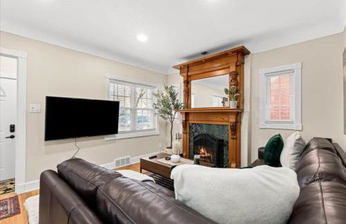 4 Bedroom 2 Bath Middle of it all Sleeps 8 - Foto 12