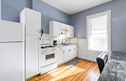 Pet-Friendly Benton Park 1BR Apt with Private Backyard - Foto 19