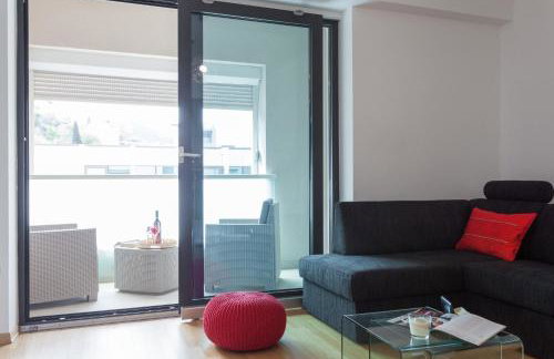 Apartment Navigatio with parking - Photo 30