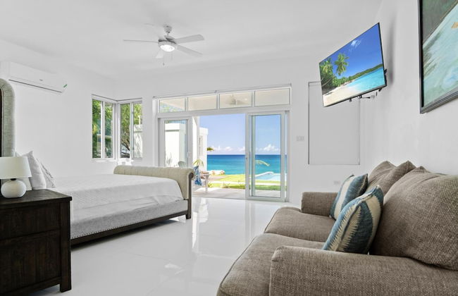 The W Villa 5 B R Oceanfront w Staff - Photo 54