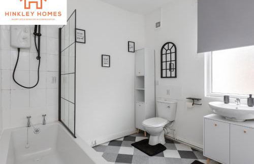 Stanley House - 7 doubles! - Parking! - City Links By Hinkley Homes Short Lets & Serviced Accommodation - Foto 17