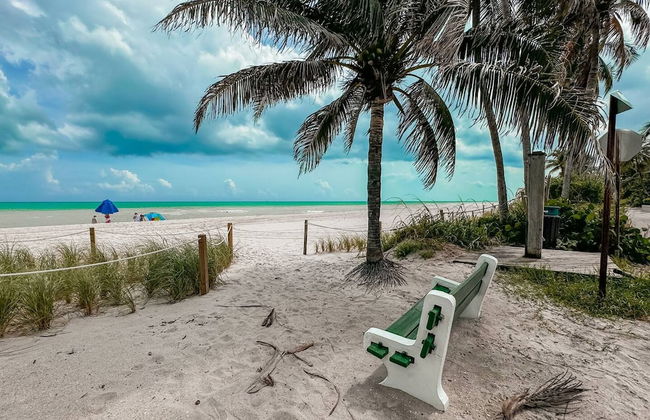 Sunrise Delight Pet-friendly 2-min Walk to Beach - Foto 35