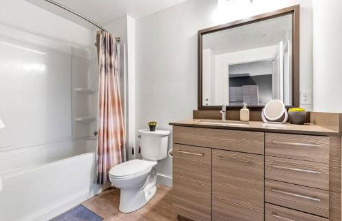 Lux Apt -PoolHotTubGymPrkg-View! - Foto 29