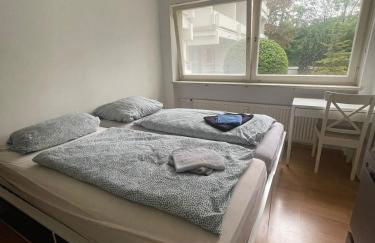 Cosy Accommodation - very central - Photo 9