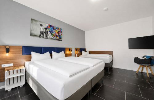JUNIPRO Luxury Apartments - Photo 58