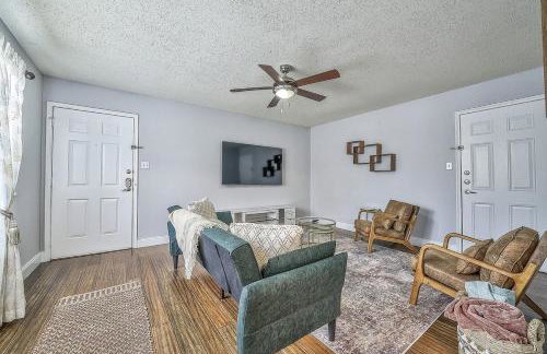 Centrally Located DFW Retreat - Foto 11