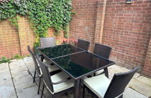 The Blue house on the wall - Foto 40