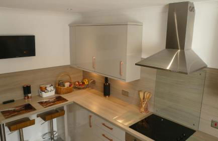 Riverside Apartments - Foto 22