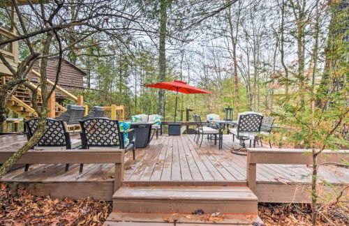 Otto Home with Fire Pit, Tree House and Hot Tub! - Foto 40