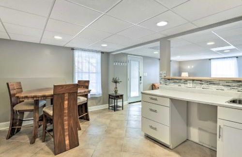 1,000-Sq-Ft Studio in Macon with Home Theater - Foto 9