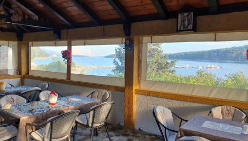 Apartments Ivi - Photo 4