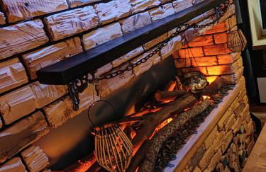 Unique Penthouse with Home Cinema, Panoramic Views & Eco-Chic Design - Foto 13