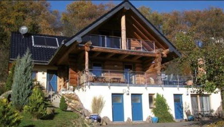 Rursee Eifel-Chalet mit Seeblick und Wellnessbereich - Foto 1