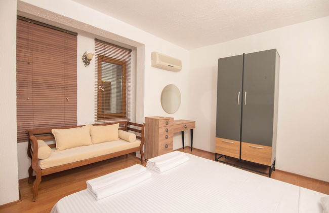 Damla Villa Soğut Village Daily Weekly Rentals - Photo 3