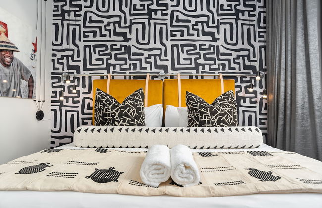 16 on Bree Luxury Apartments - Photo 79