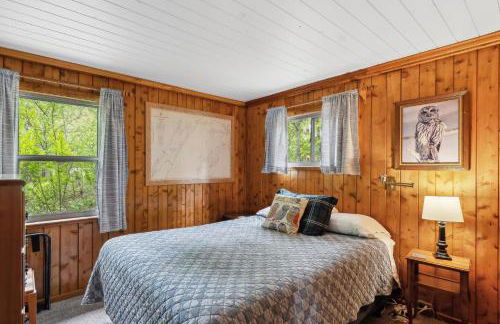 Stony Shore Cabin by Simple Life Rentals - Photo 24